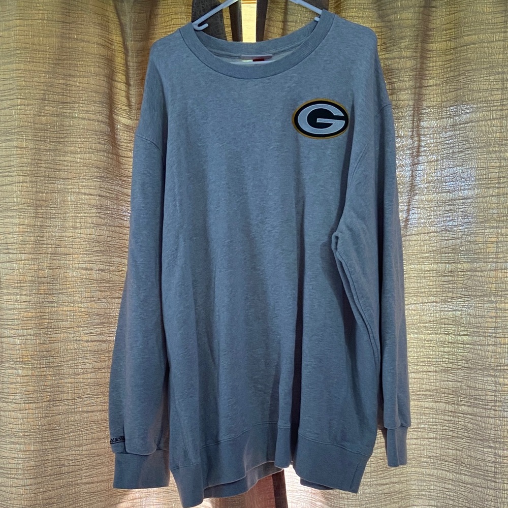 Green Bay Packers Mitchell & Ness Gray Sweatshirt with Green Bay WI Print